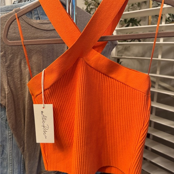 Tops - NWT Orange Ribbed Women's Top